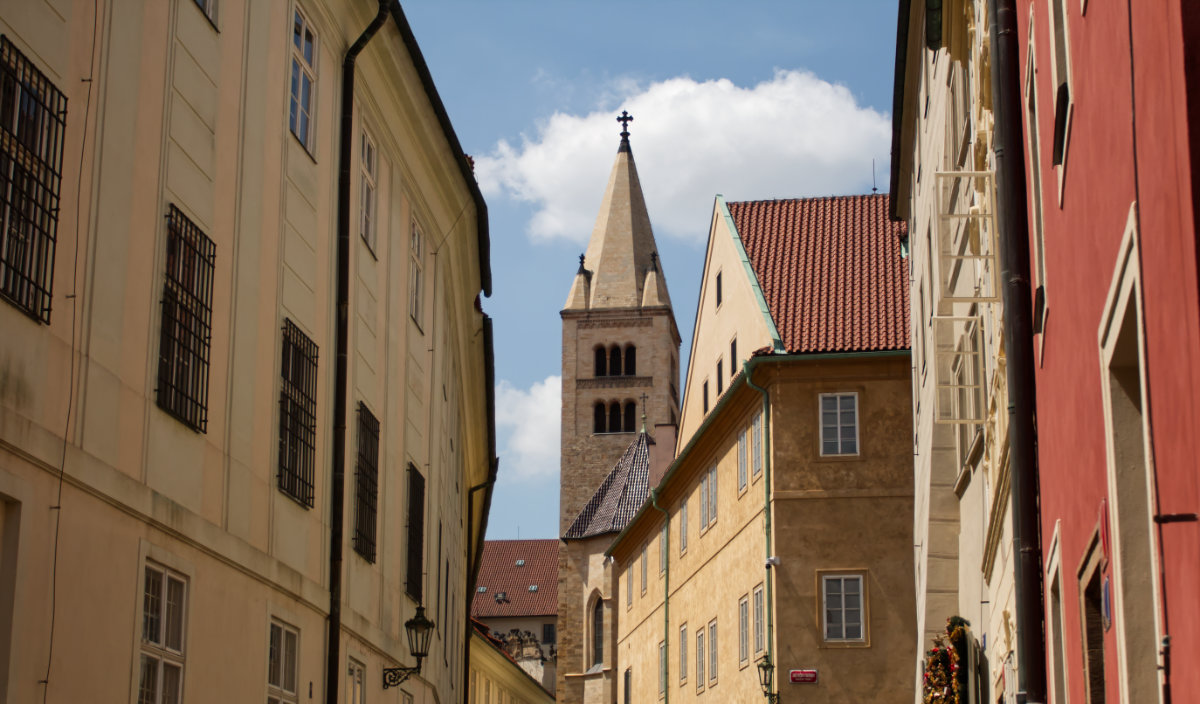 Approaching the castle square