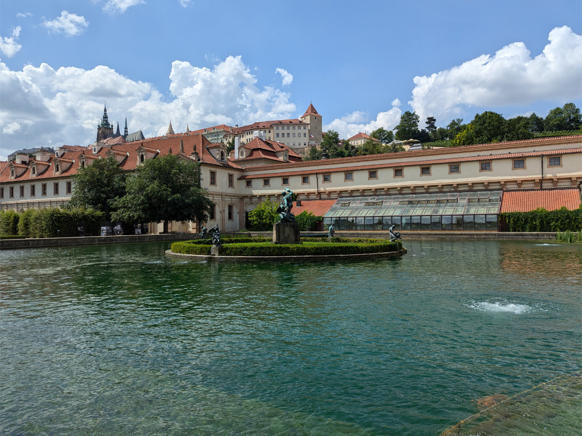 The Hercules Statue and pool